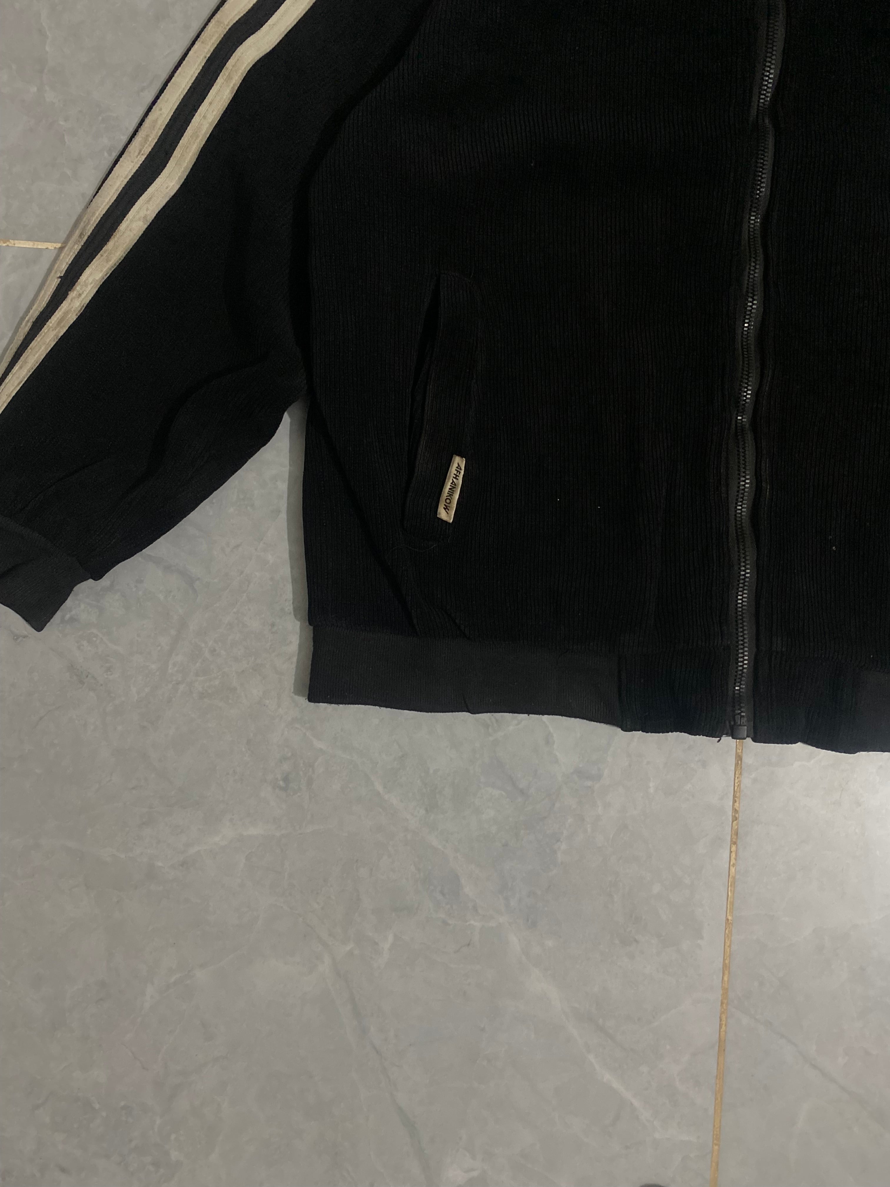 White lining Ban Jacket