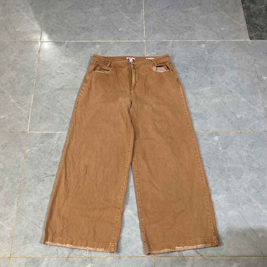 Heavy Bottom Baggy Pant Unisex. (Waist: 32-33” - Length: 42-44”)