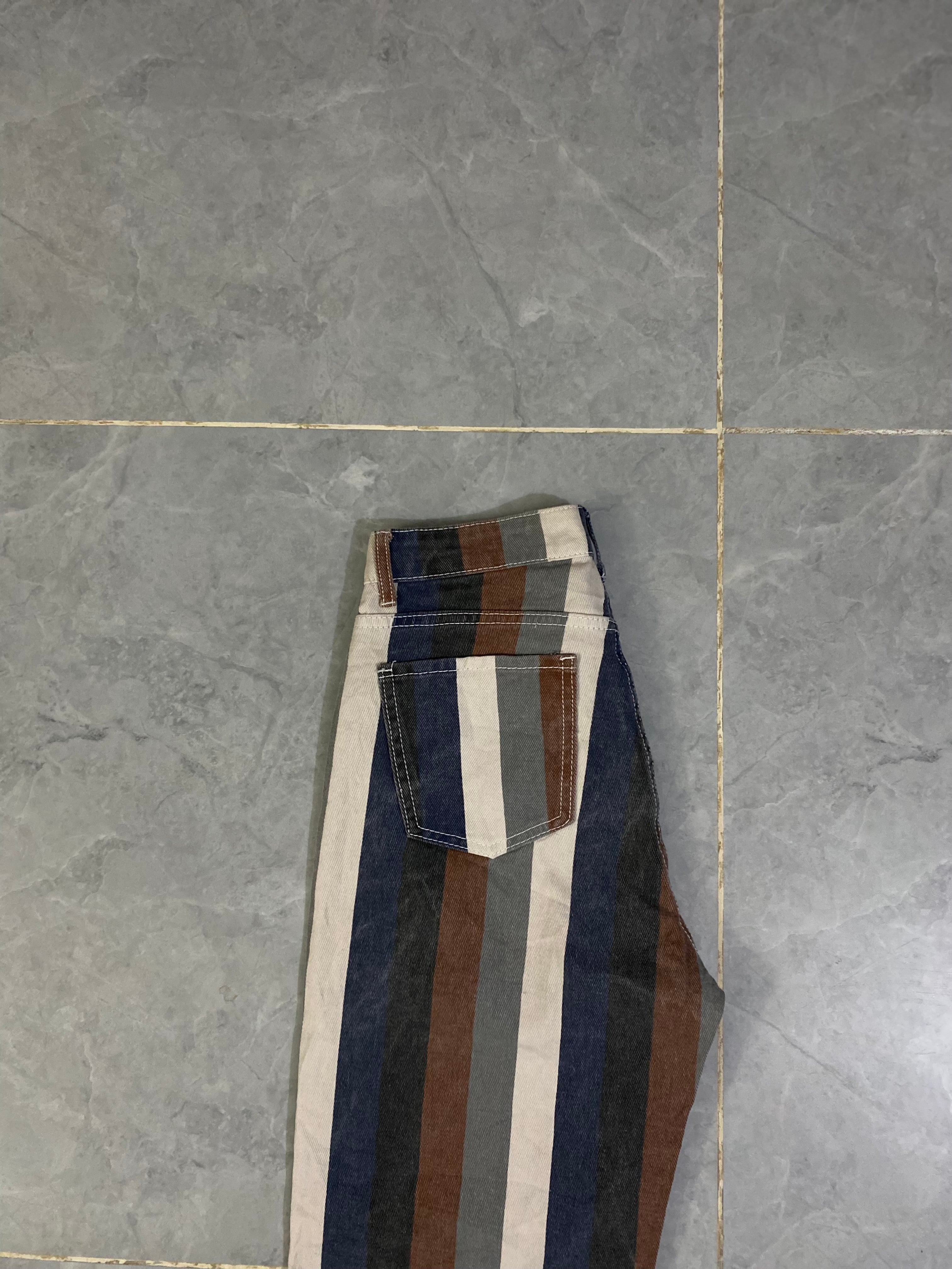 Lining Aesthetic Baggy Pant. (Waist: 31-32” - Length: 42-44”)