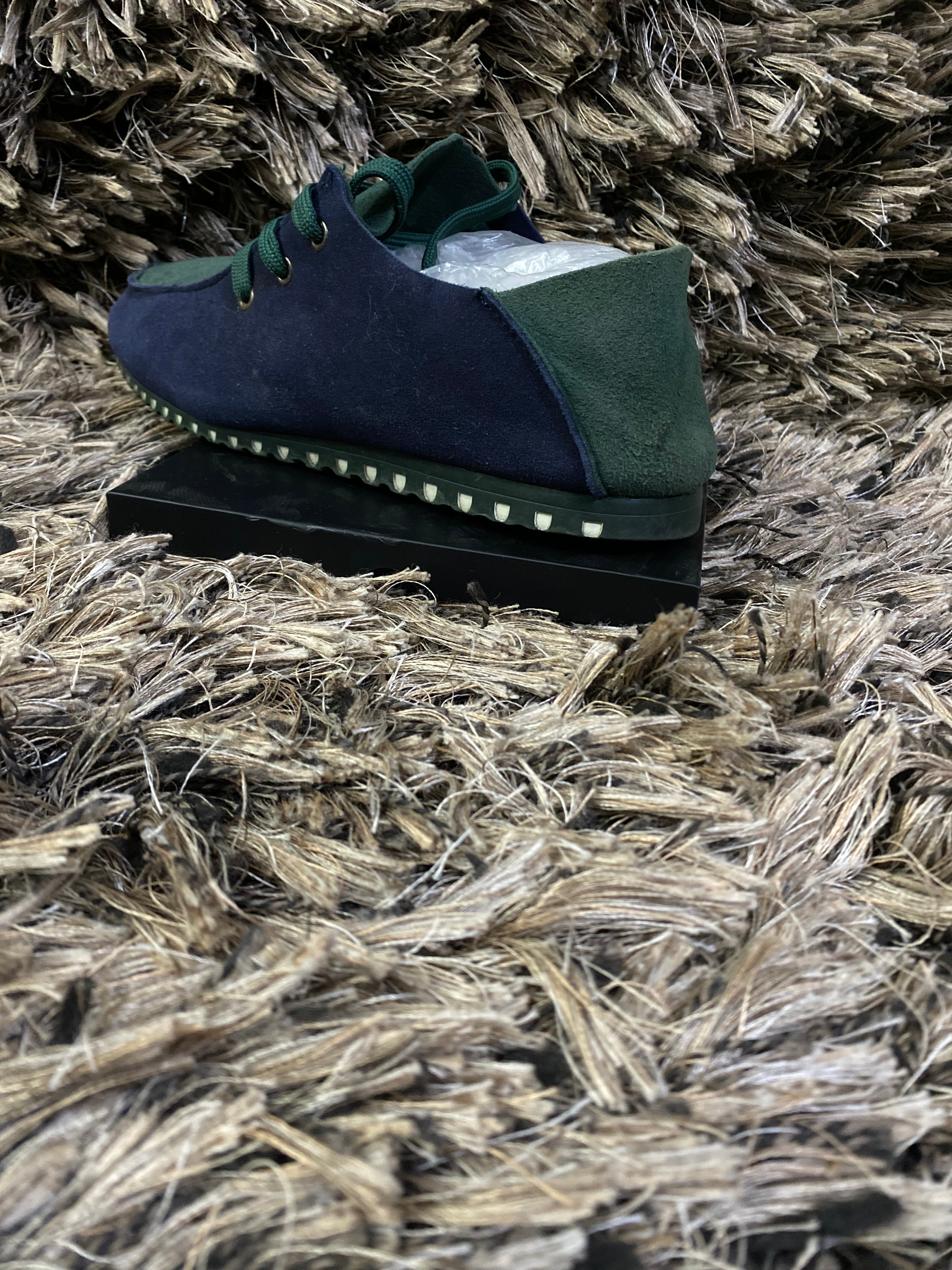 Flat Sneakers