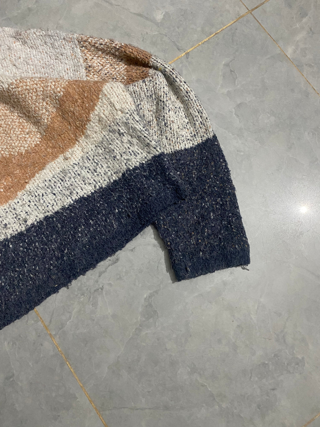 Cropped Aesthetic Sweater