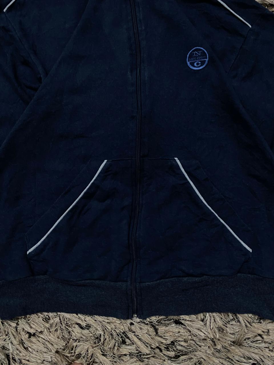 Blue zipper Thrift