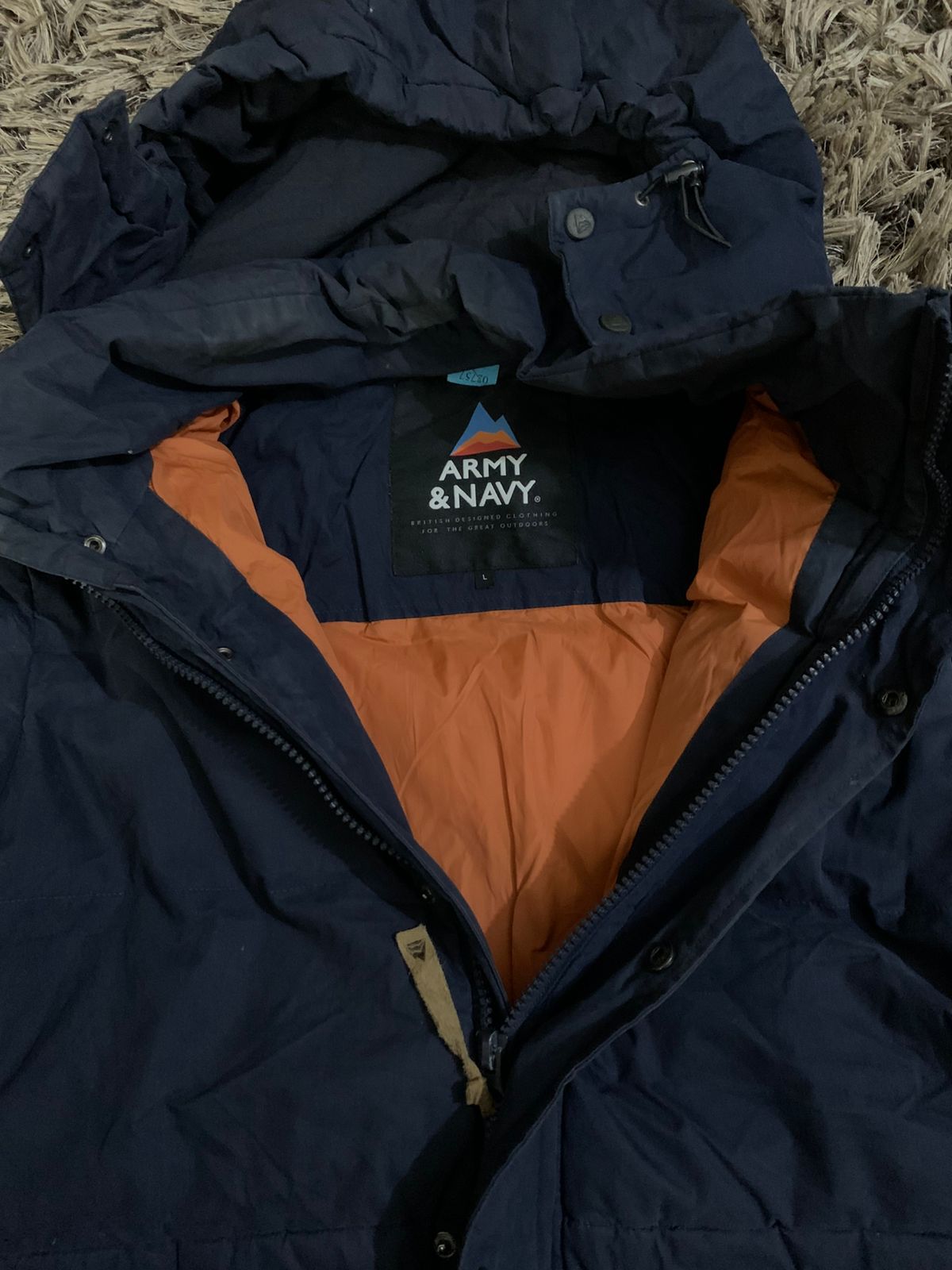 Hood Puffer jacket   (Thrift)