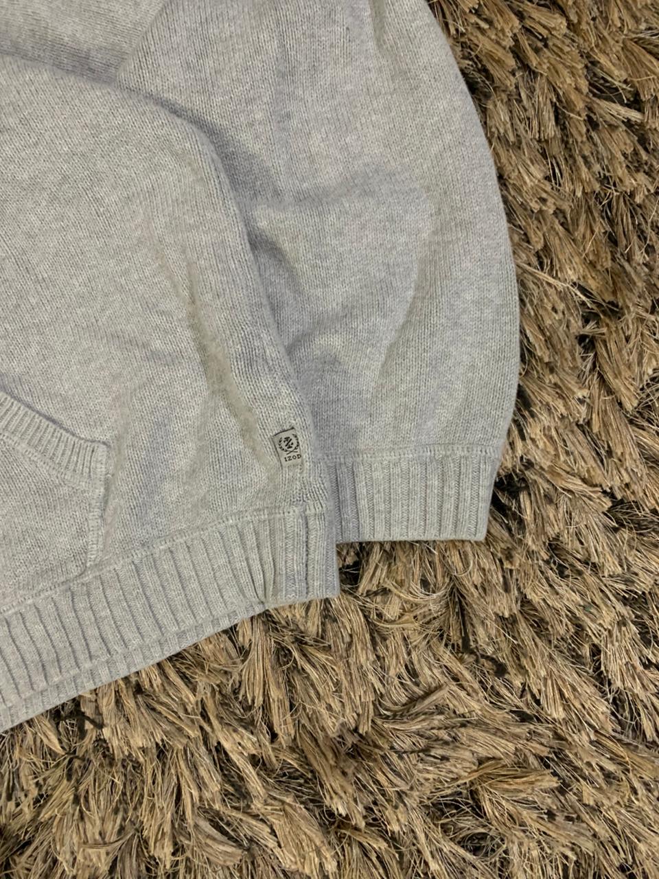 (IZOD) GREY HOODIE (Thrift)