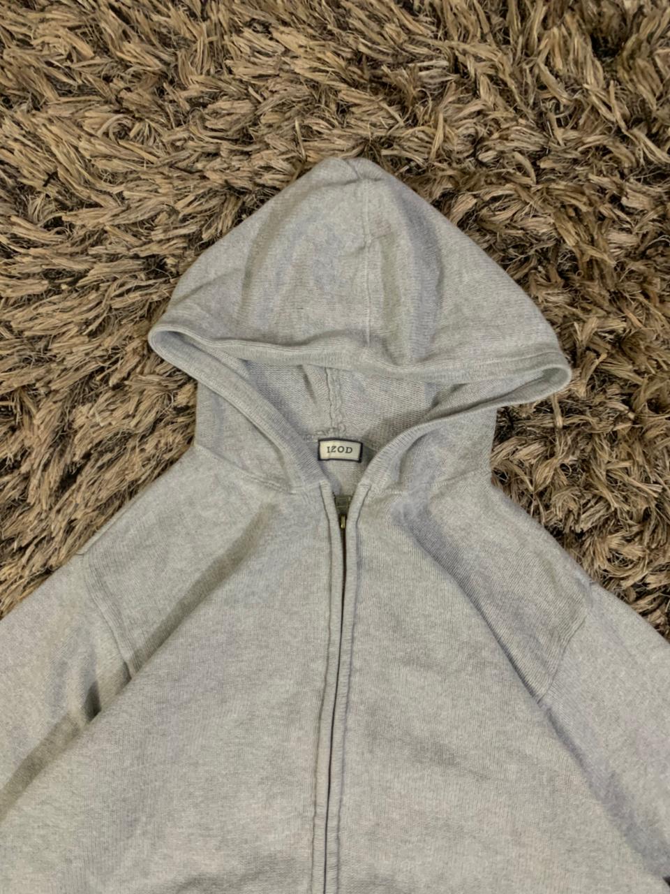 (IZOD) GREY HOODIE (Thrift)