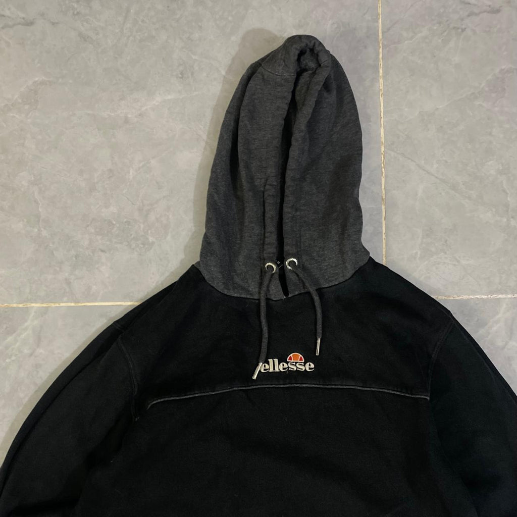 ellesse HOODIE (Thrift)