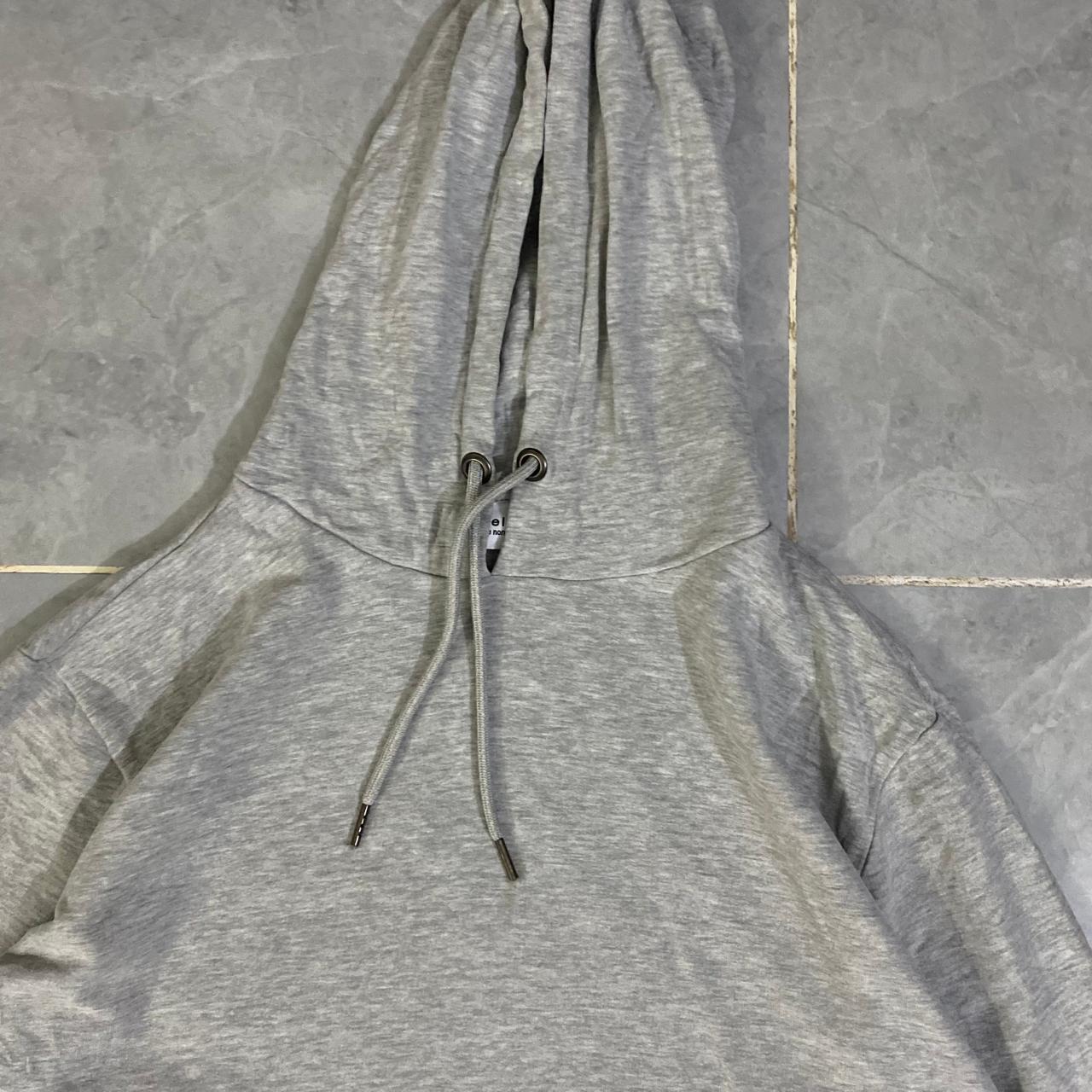 GREY HOODIE (Thrift)