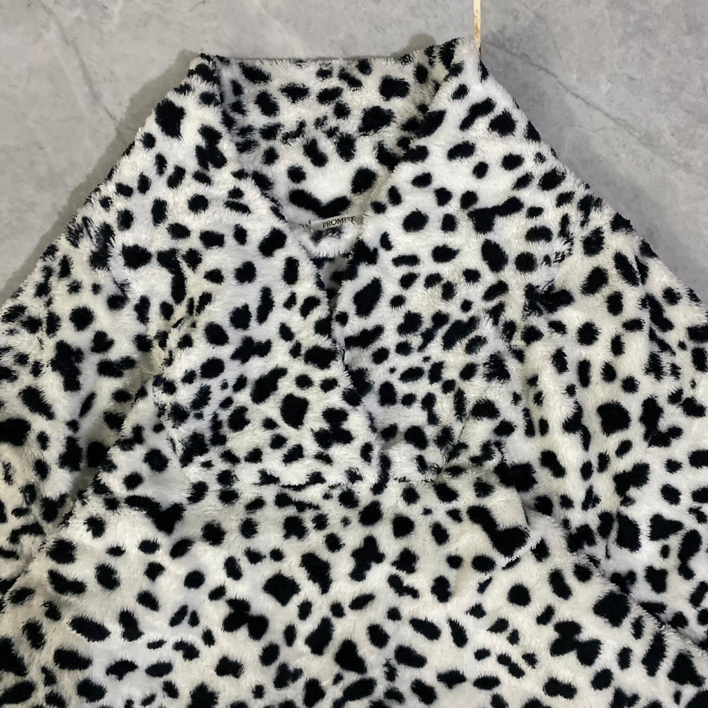 FUR SWEATER  (Thrift)