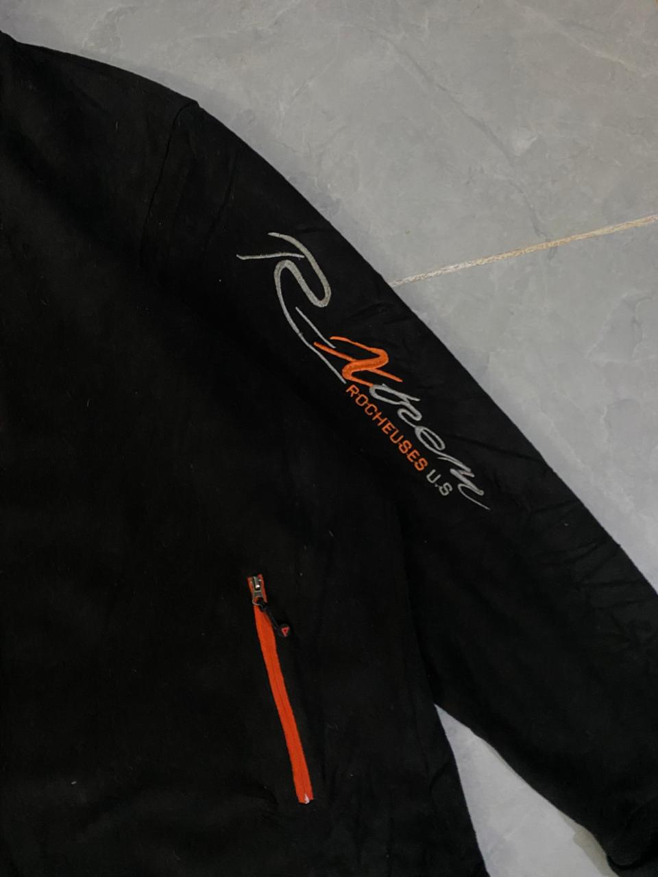 ZIPPER (Thrift)