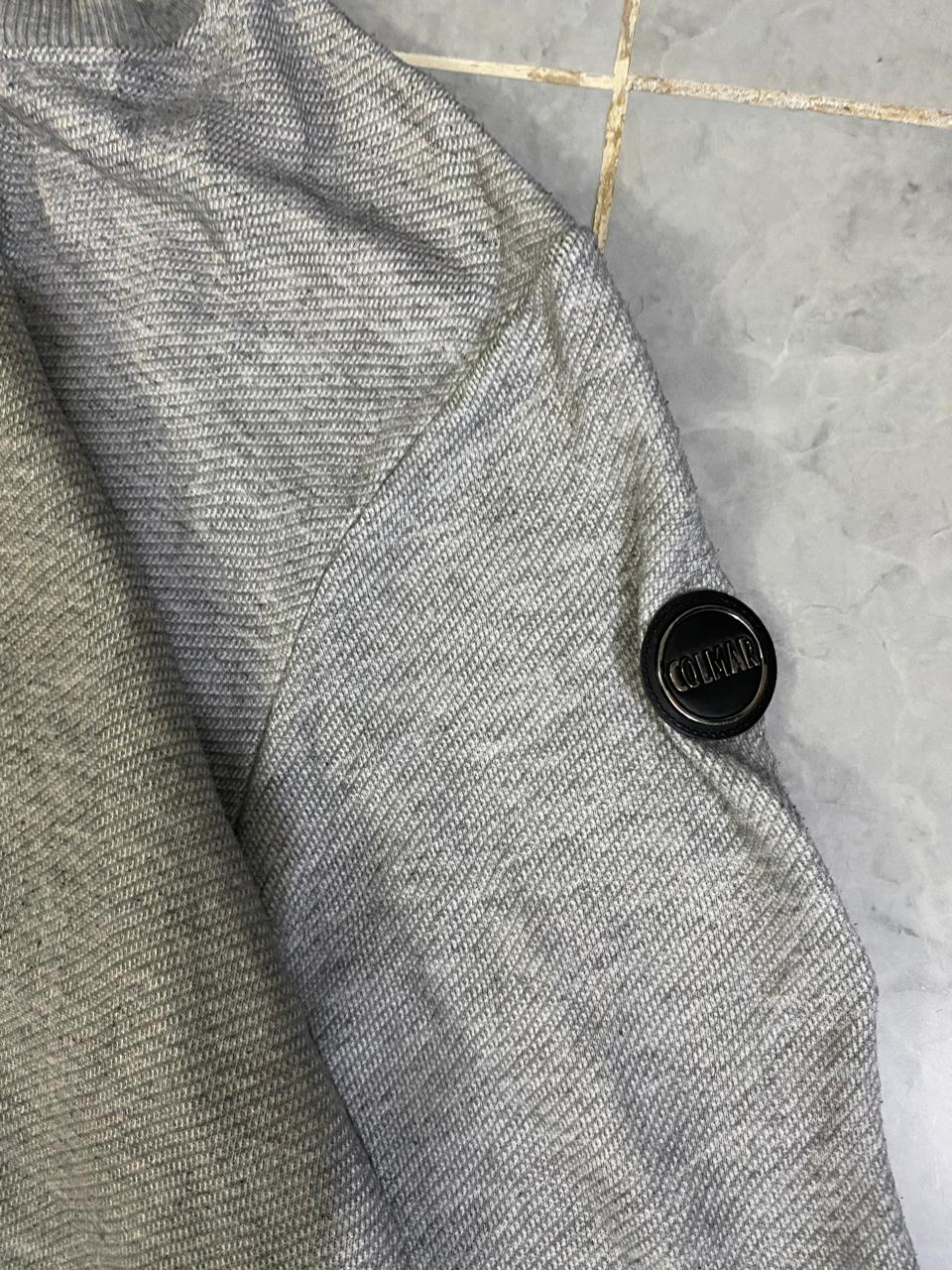 GREY COLLAR SWEATSHIRT (Thrift)
