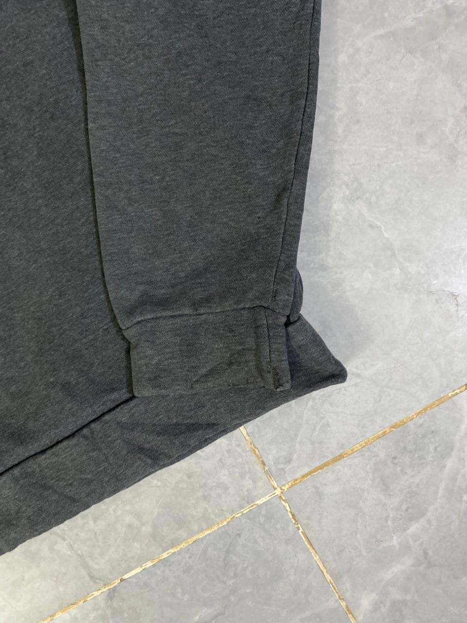 ADIDAS SWEATER (Thrift)