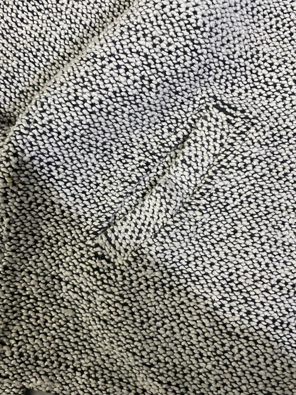 SHORT ZIP SWEATER (Thrift)