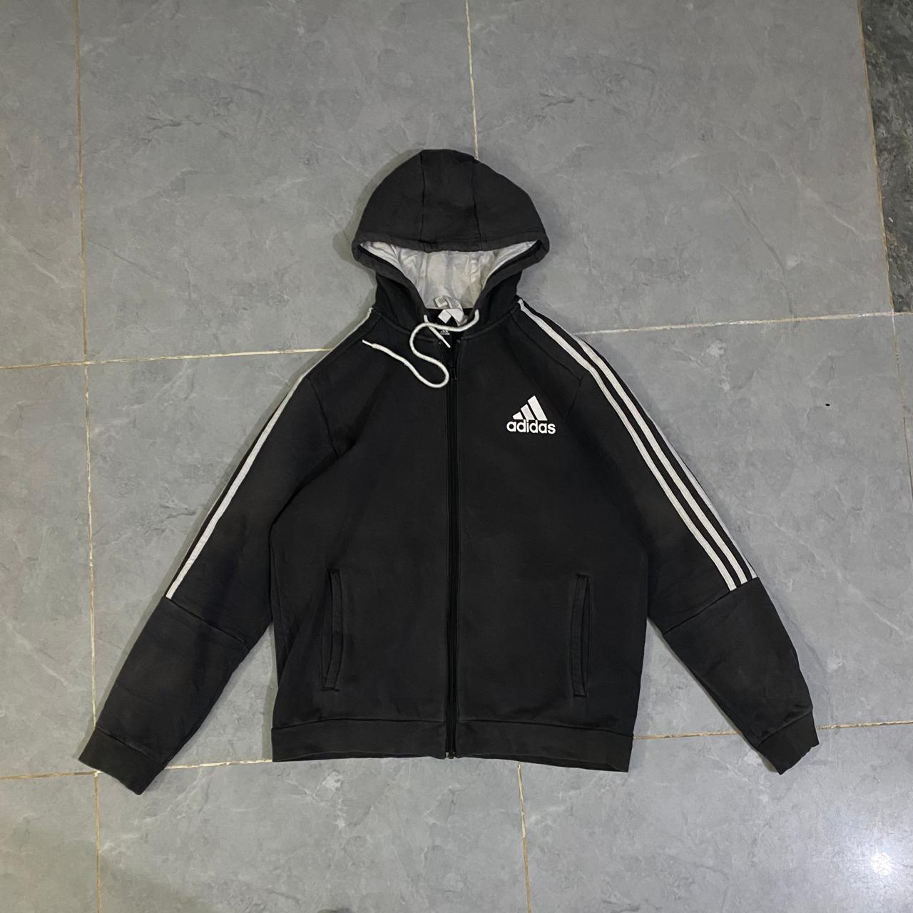 ADIDAS  HOODIE   (Thrift)