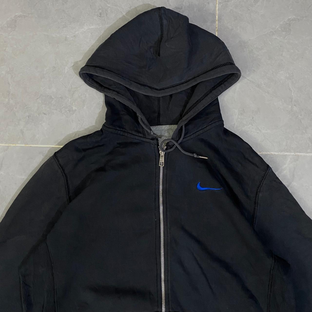 NIKE HOODIE (Thrift)