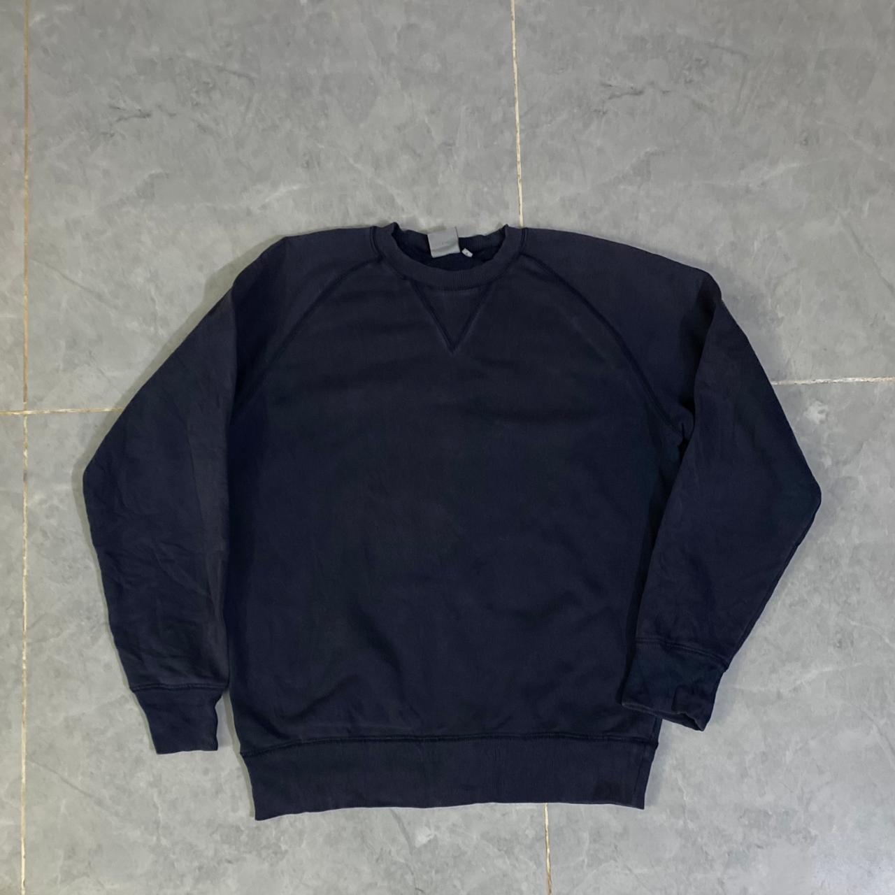 SWEATER (Thrift)