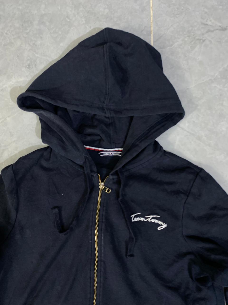 TOMMY HILFIGER HOODIE  (Thrift)