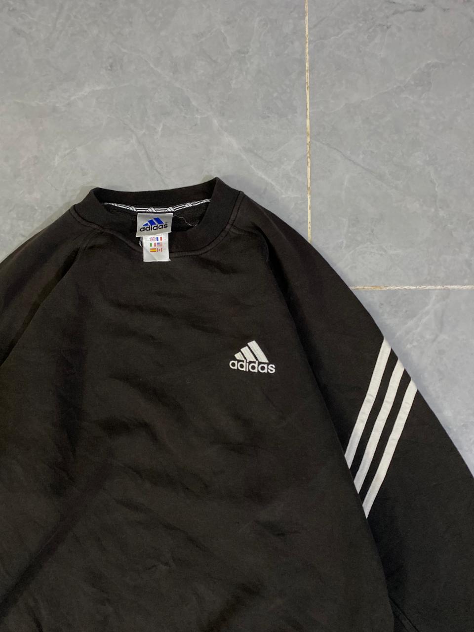 ADIDAS SWEATER (Thrift)