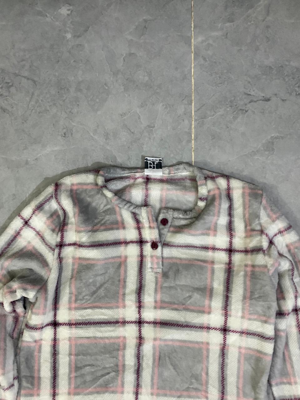 BOX PRINTED  FUR SWEATER  (Thrift)