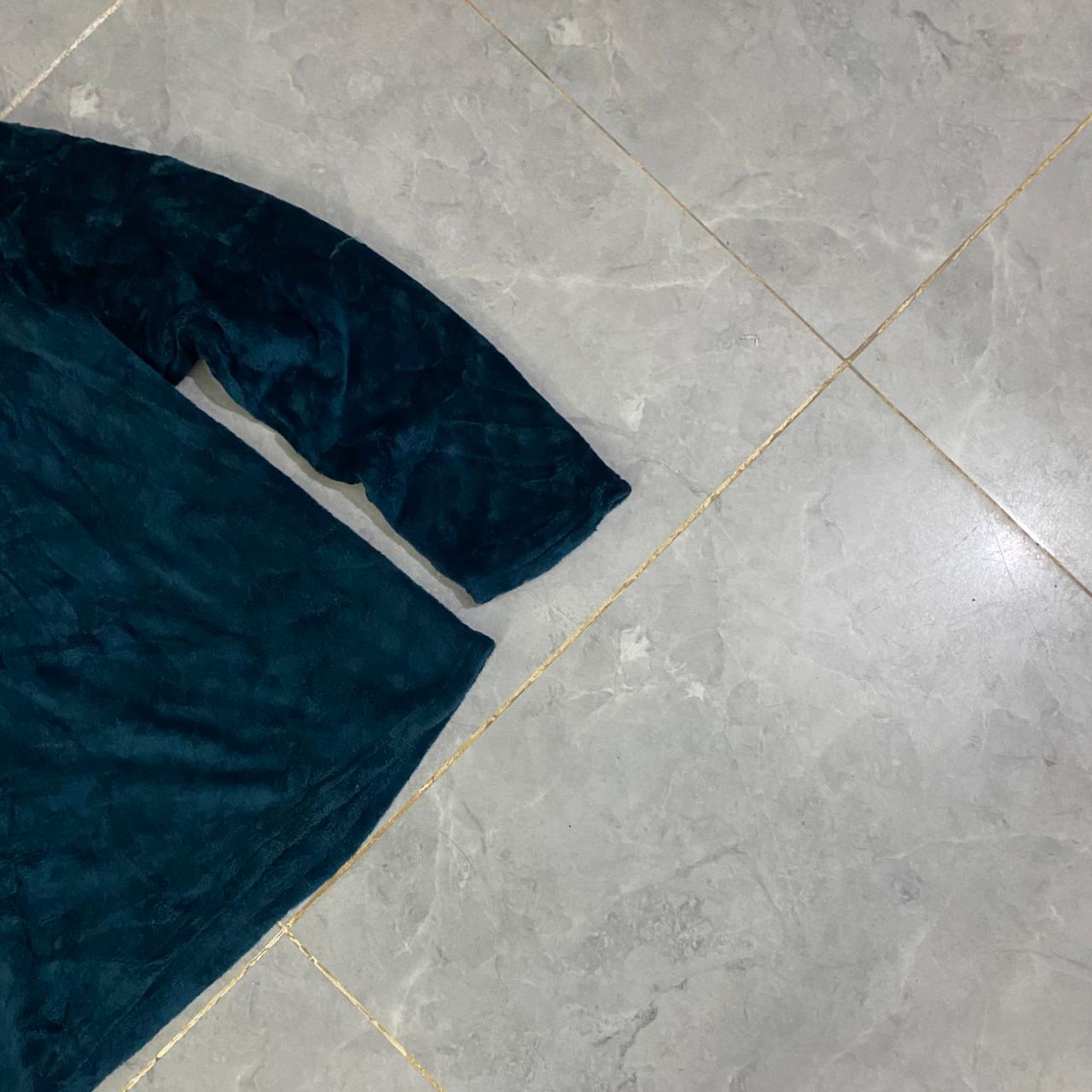 SWEET SEAET SWEATER  (Thrift)