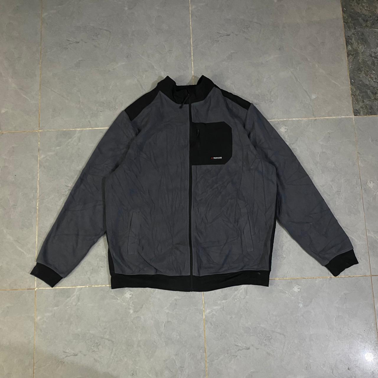 PARKSIDE  SWEATER  (Thrift)