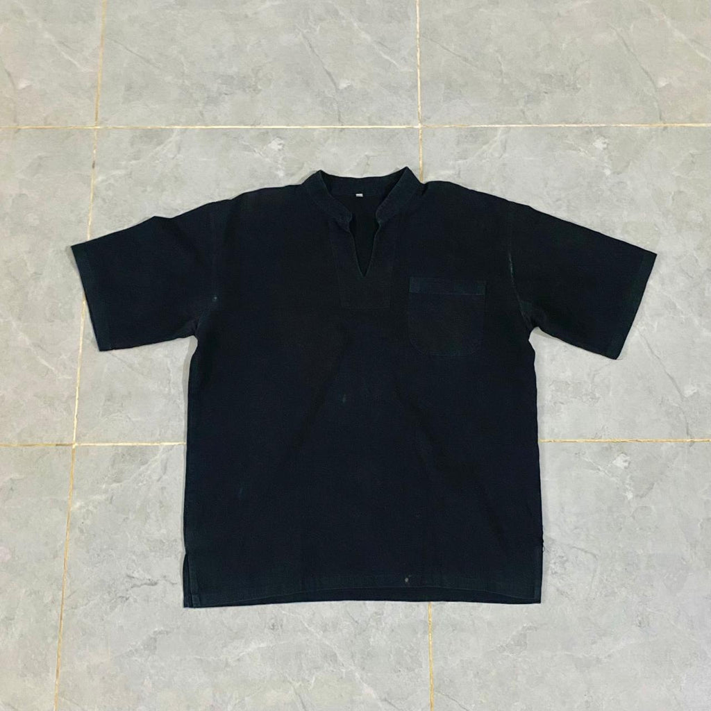 BLACK COLAR T.Shirt