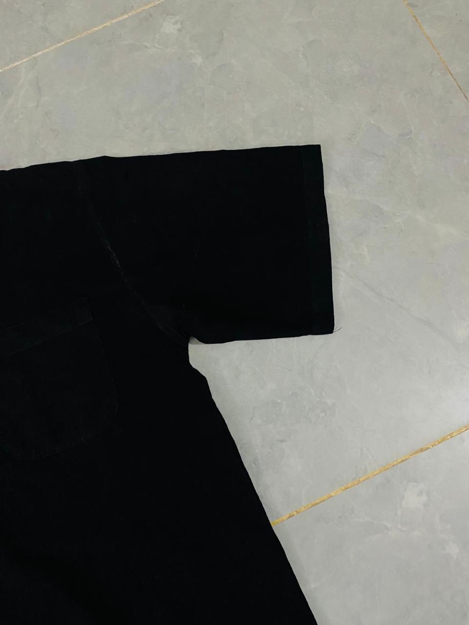BLACK COLAR T.Shirt