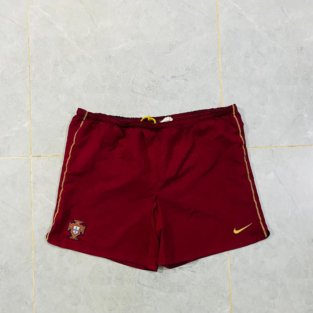 NIKE  Shorts