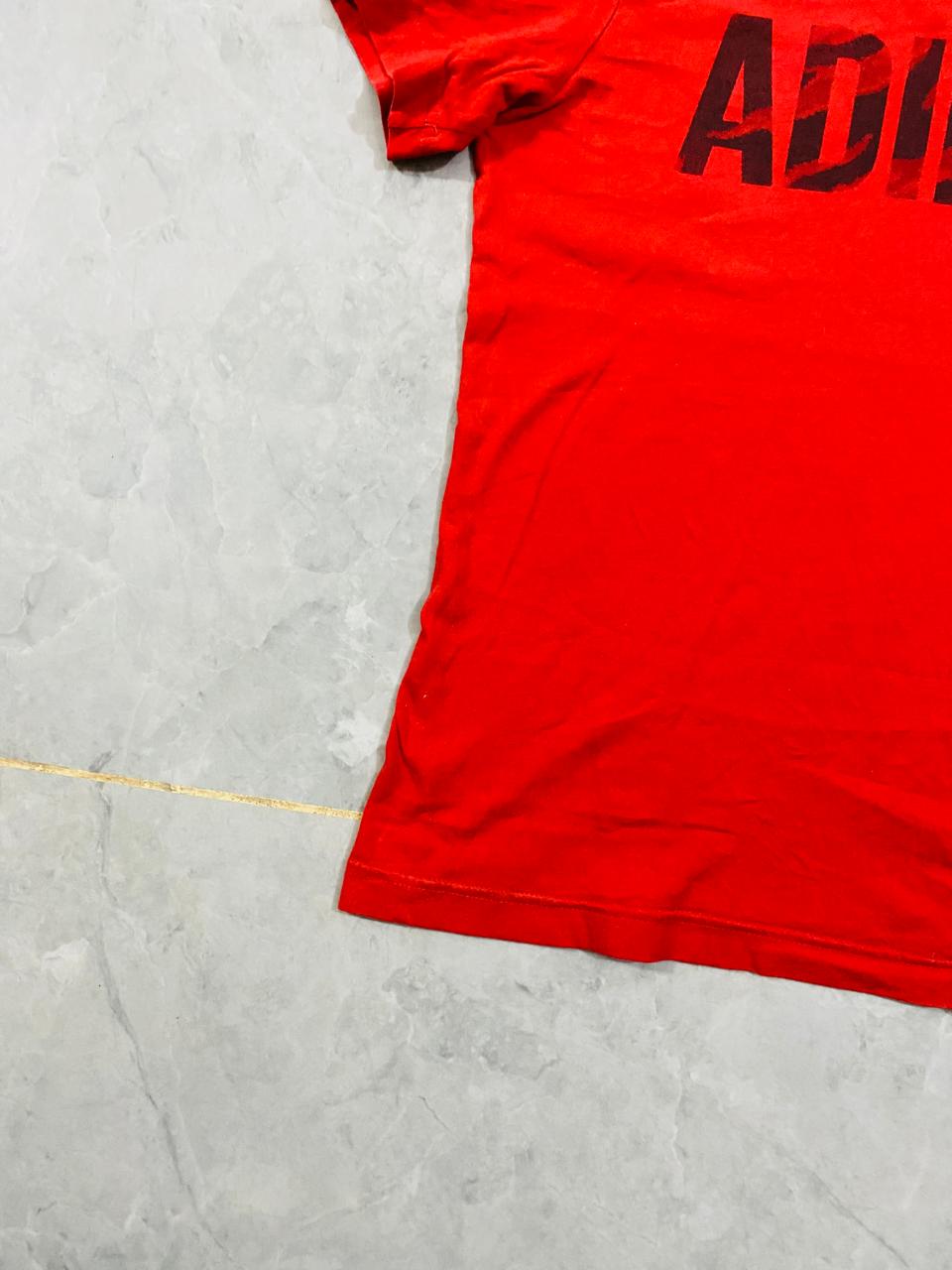 ADIDAS T.SHIRT