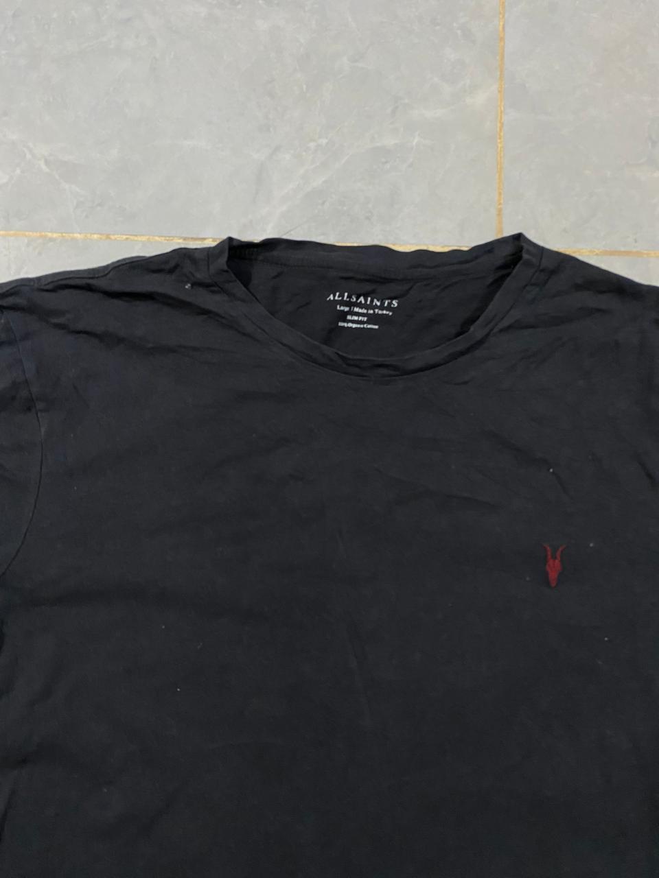 BLACK T.Shirt
