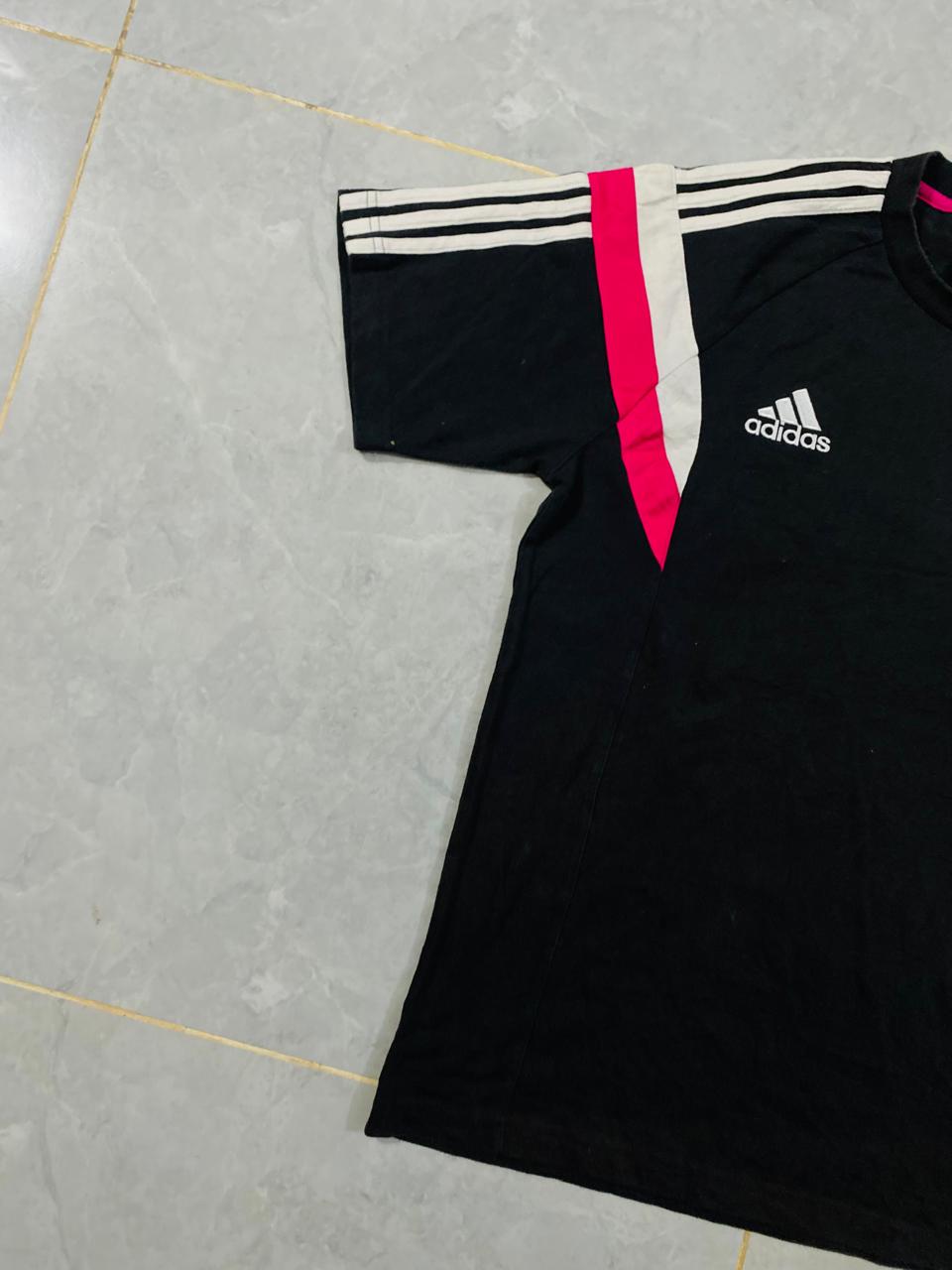 ADIDAS   T.Shirt